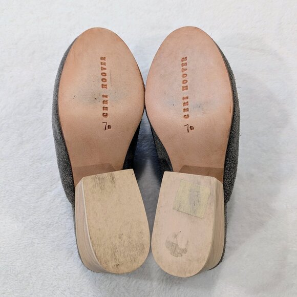 CERI HOOVER Miller Mule 7 Wood Heel Hand-Carved Gray Suede Leather Upper - Picture 12 of 13